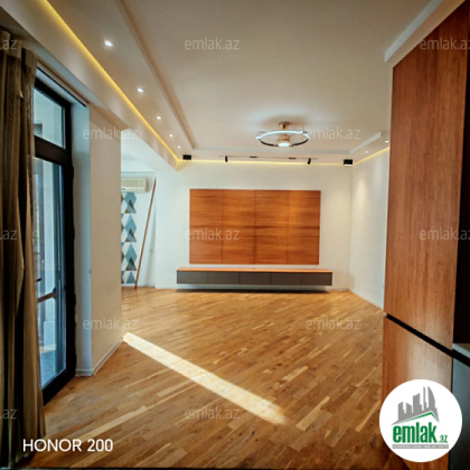 Satılır 3 otaqlı yeni tikili 110 m²