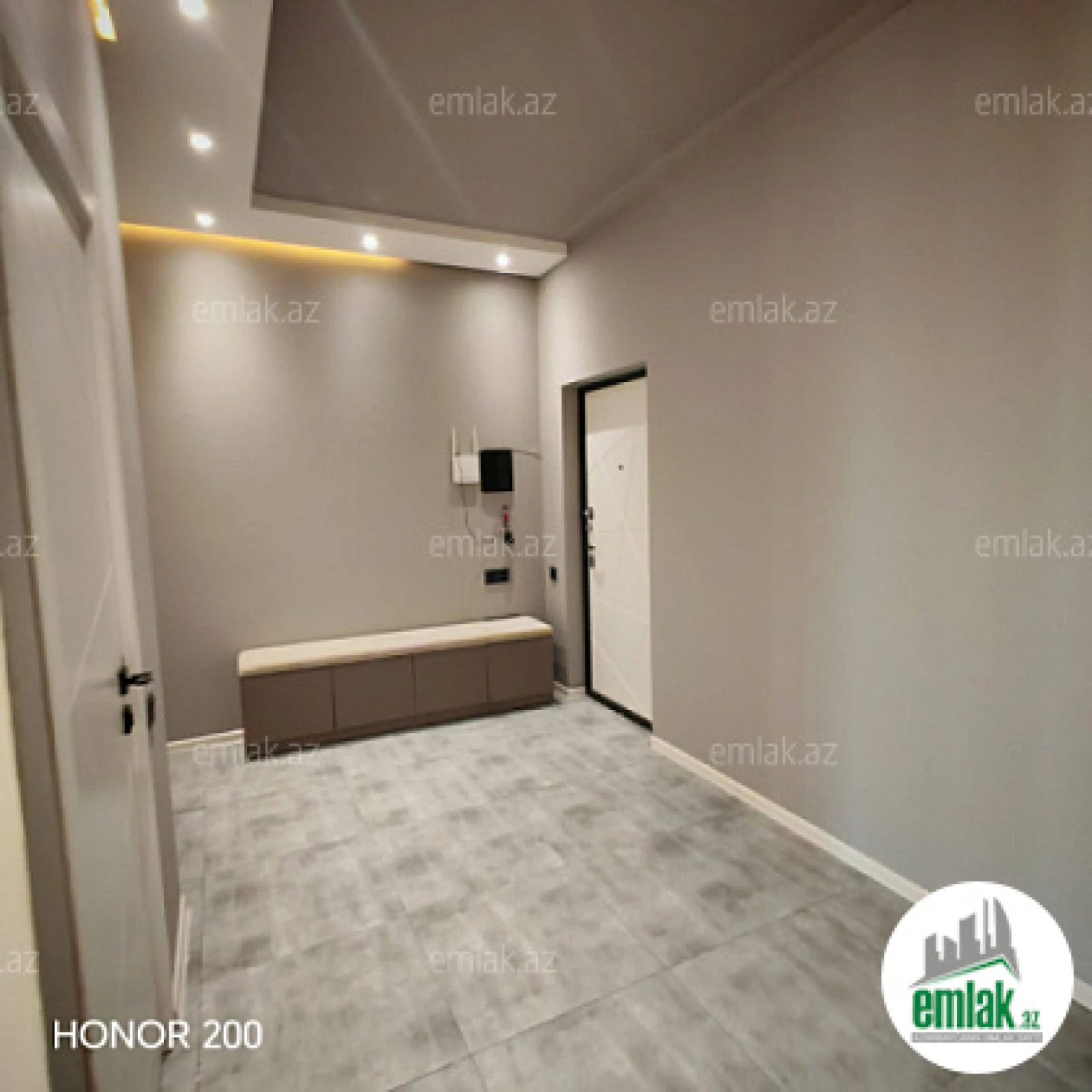 Satılır 3 otaqlı yeni tikili 110 m²