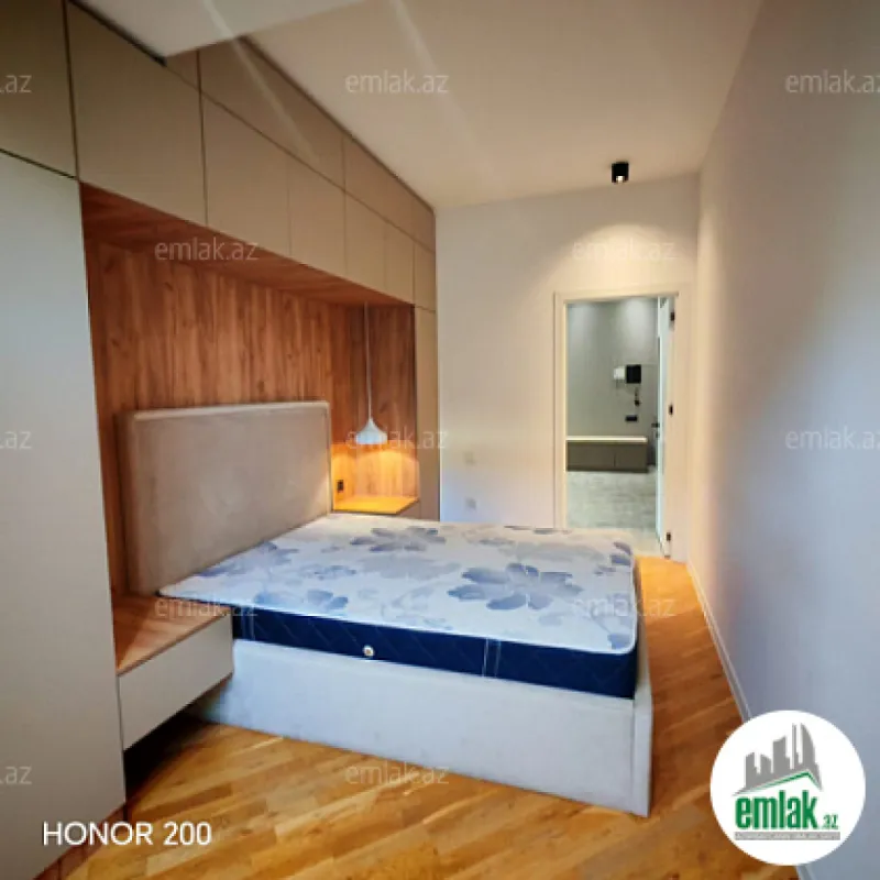 Satılır 3 otaqlı yeni tikili 110 m²