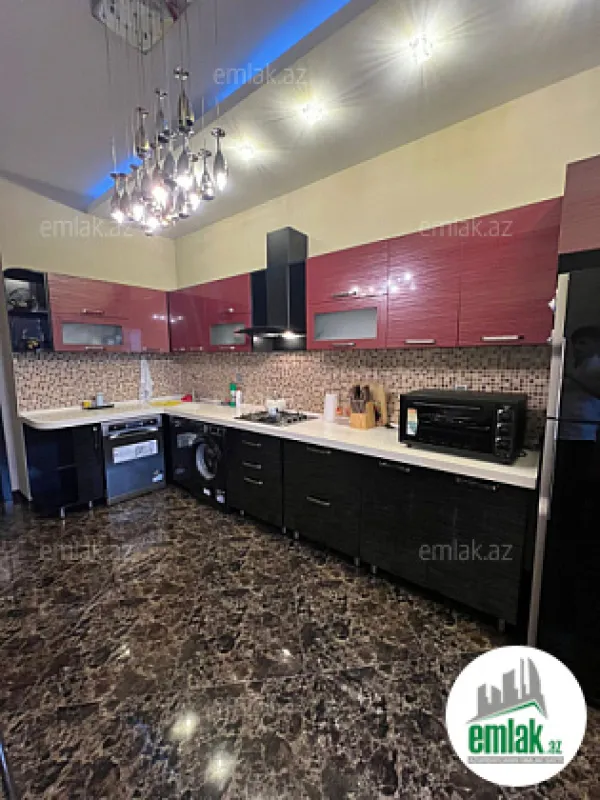 Satılır 3 otaqlı yeni tikili 170 m²