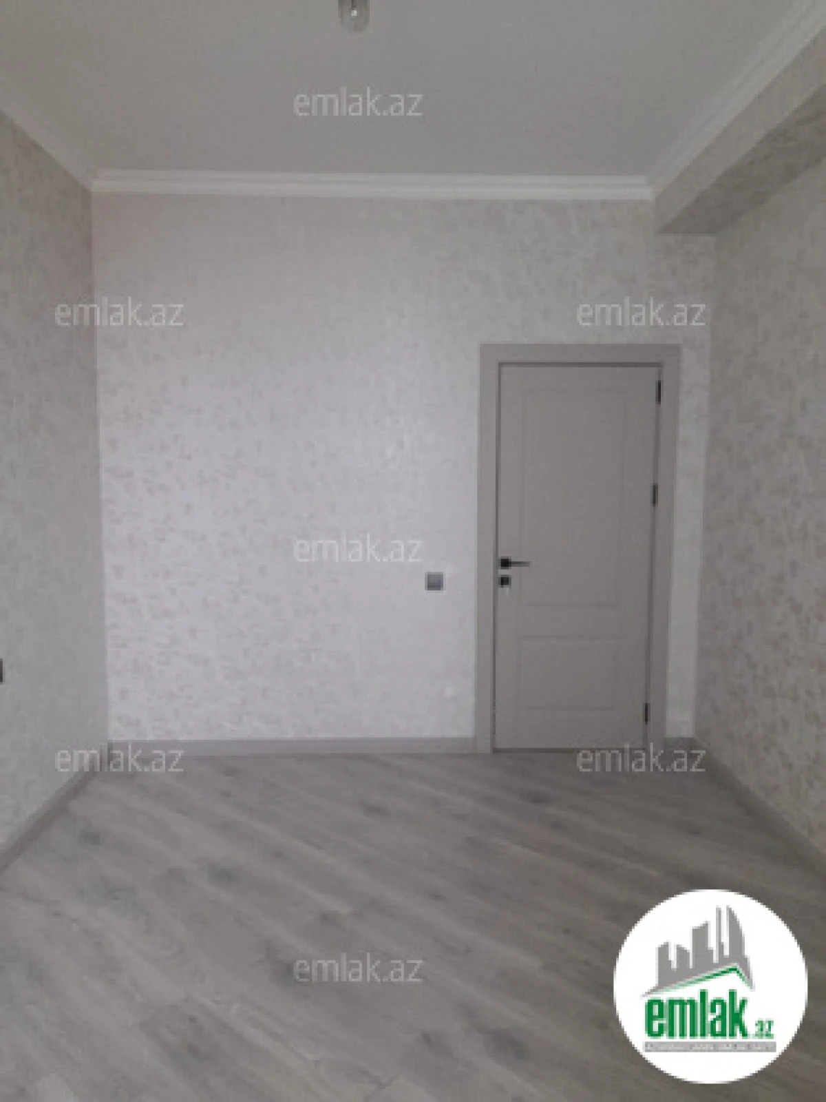 Satılır 3 otaqlı yeni tikili 125 m²