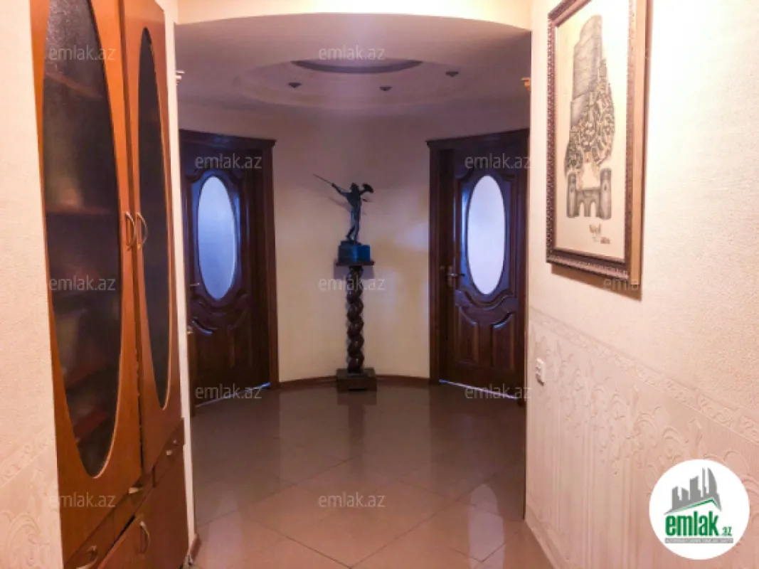 Satılır 3 otaqlı yeni tikili 105.5 m²