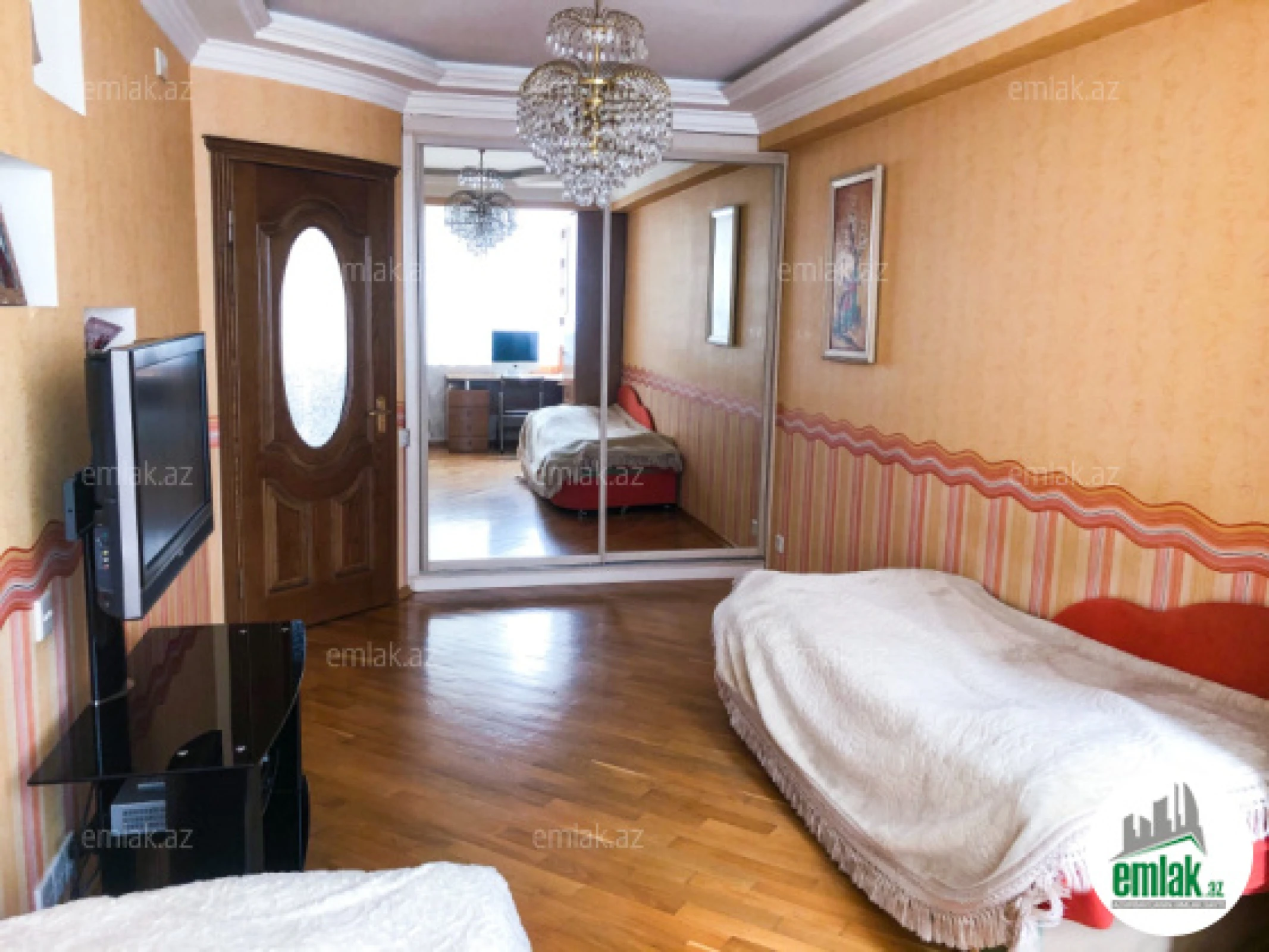 Satılır 3 otaqlı yeni tikili 105.5 m²