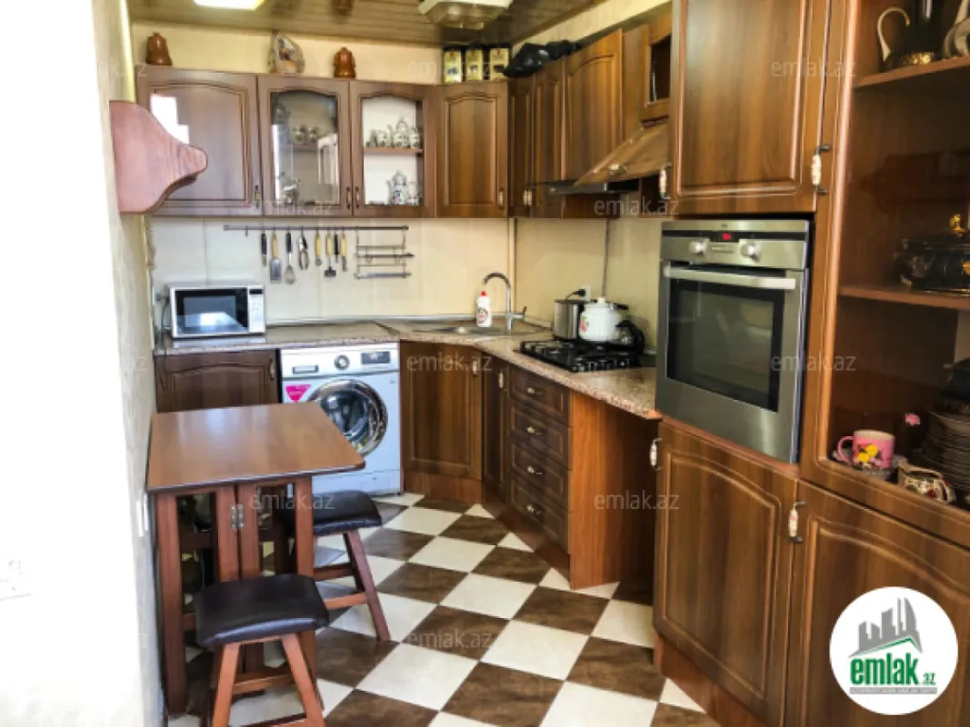 Satılır 3 otaqlı yeni tikili 105.5 m²