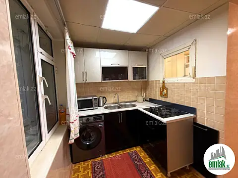 Satılır 2 otaqlı köhnə tikili 55 m²