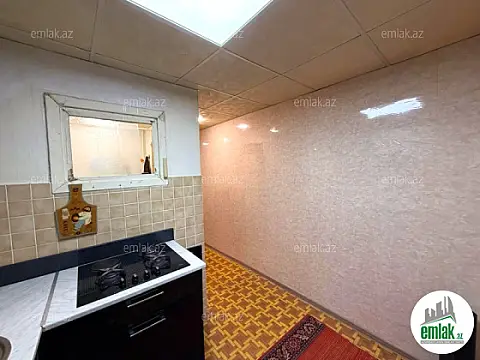 Satılır 2 otaqlı köhnə tikili 55 m²