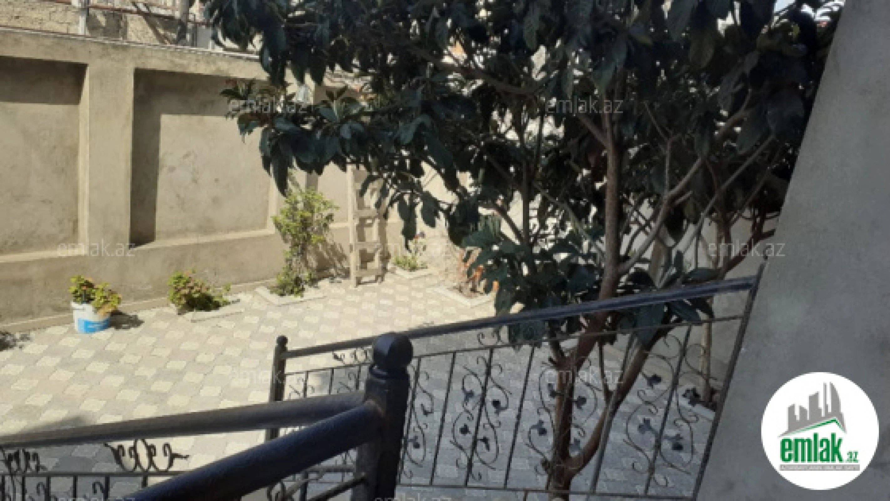 Satılır 6 otaqlı həyət evi 170 m²