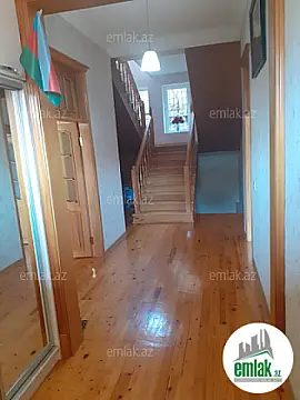 Satılır 6 otaqlı həyət evi 170 m²