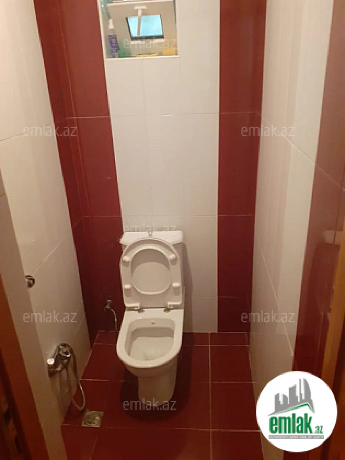 Satılır 6 otaqlı həyət evi 170 m²