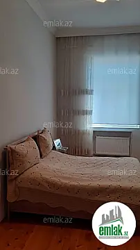 Satılır 6 otaqlı həyət evi 170 m²