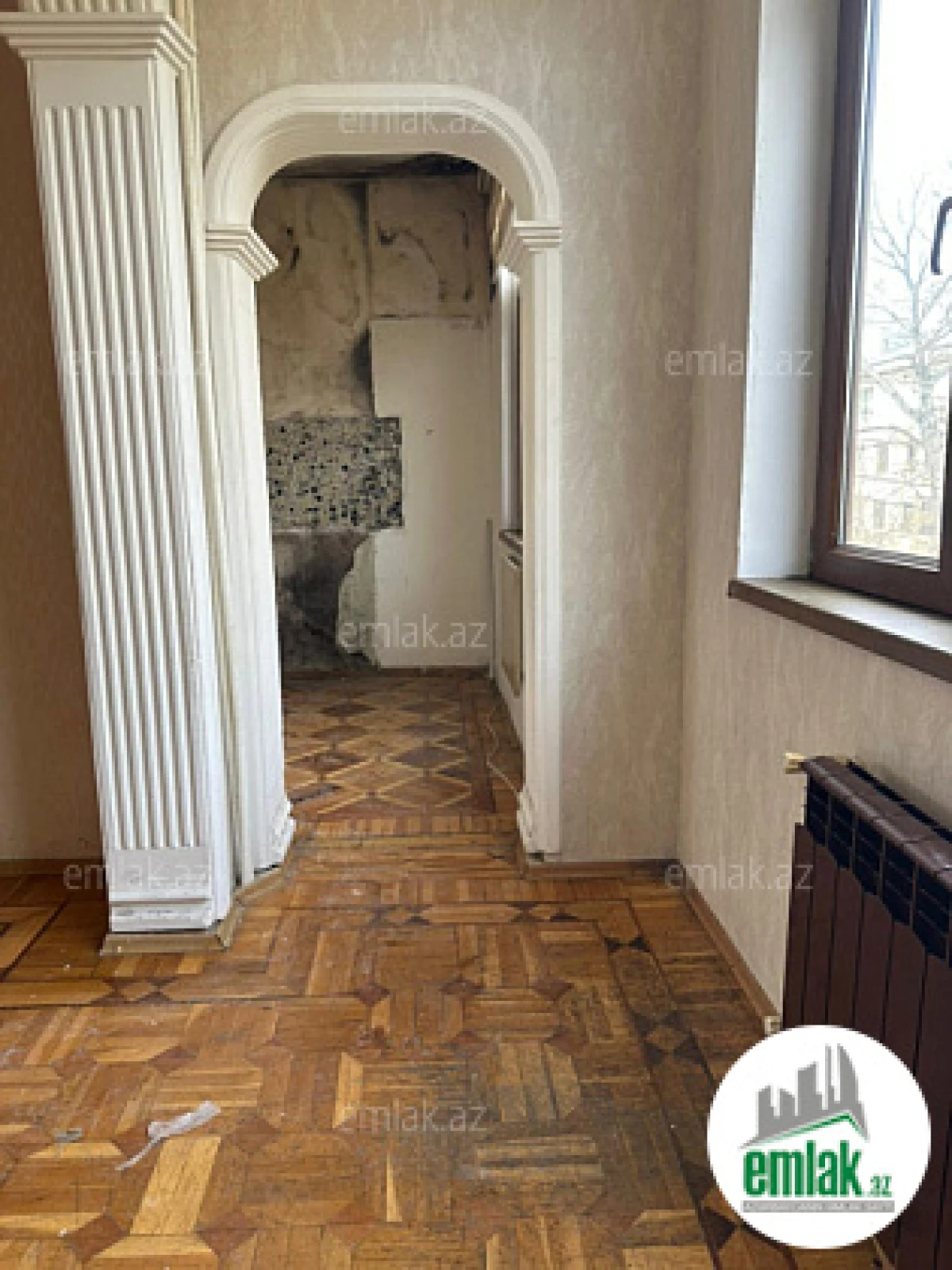 Satılır 3 otaqlı köhnə tikili 61 m²