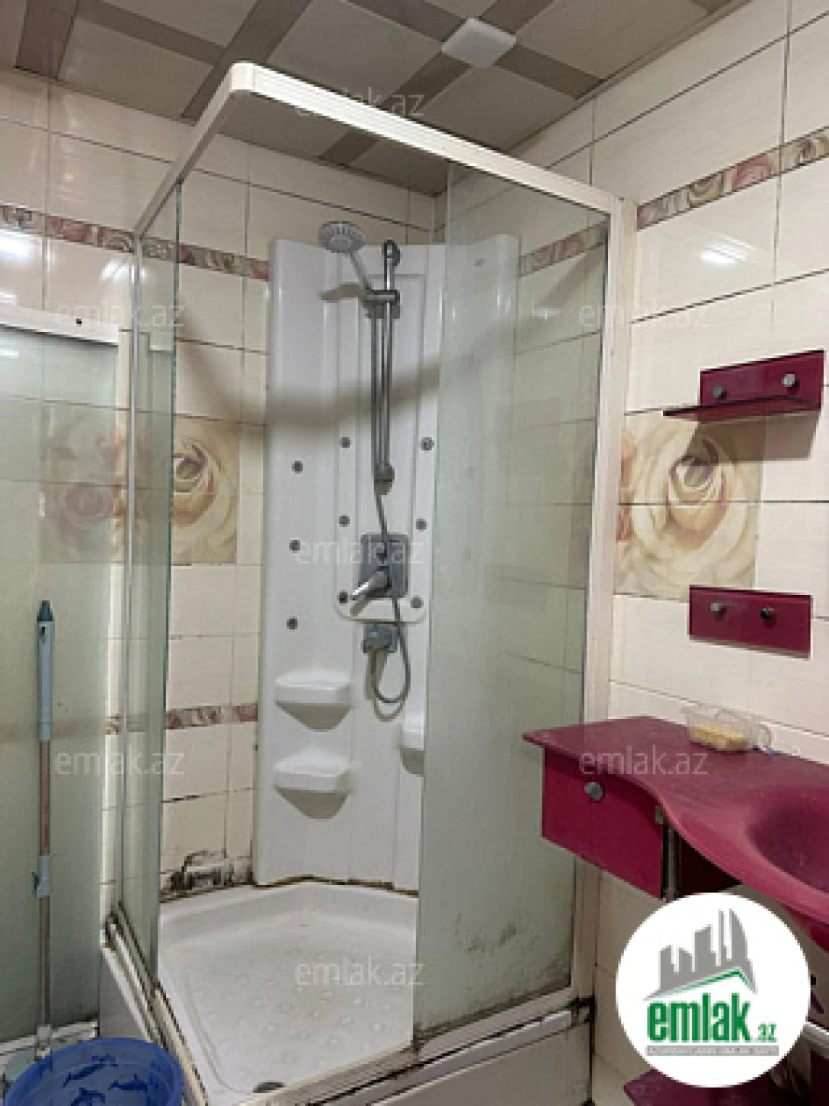 Satılır 3 otaqlı köhnə tikili 61 m²