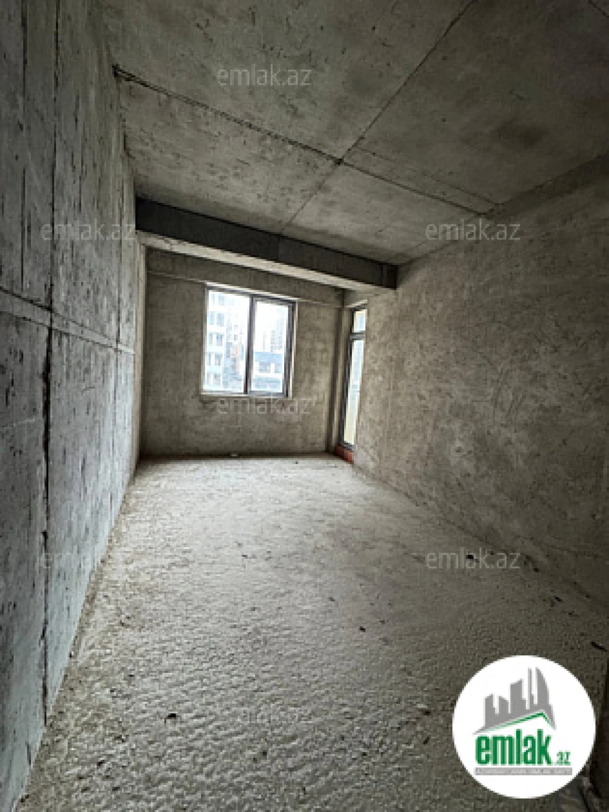 Satılır 2 otaqlı yeni tikili 100 m²