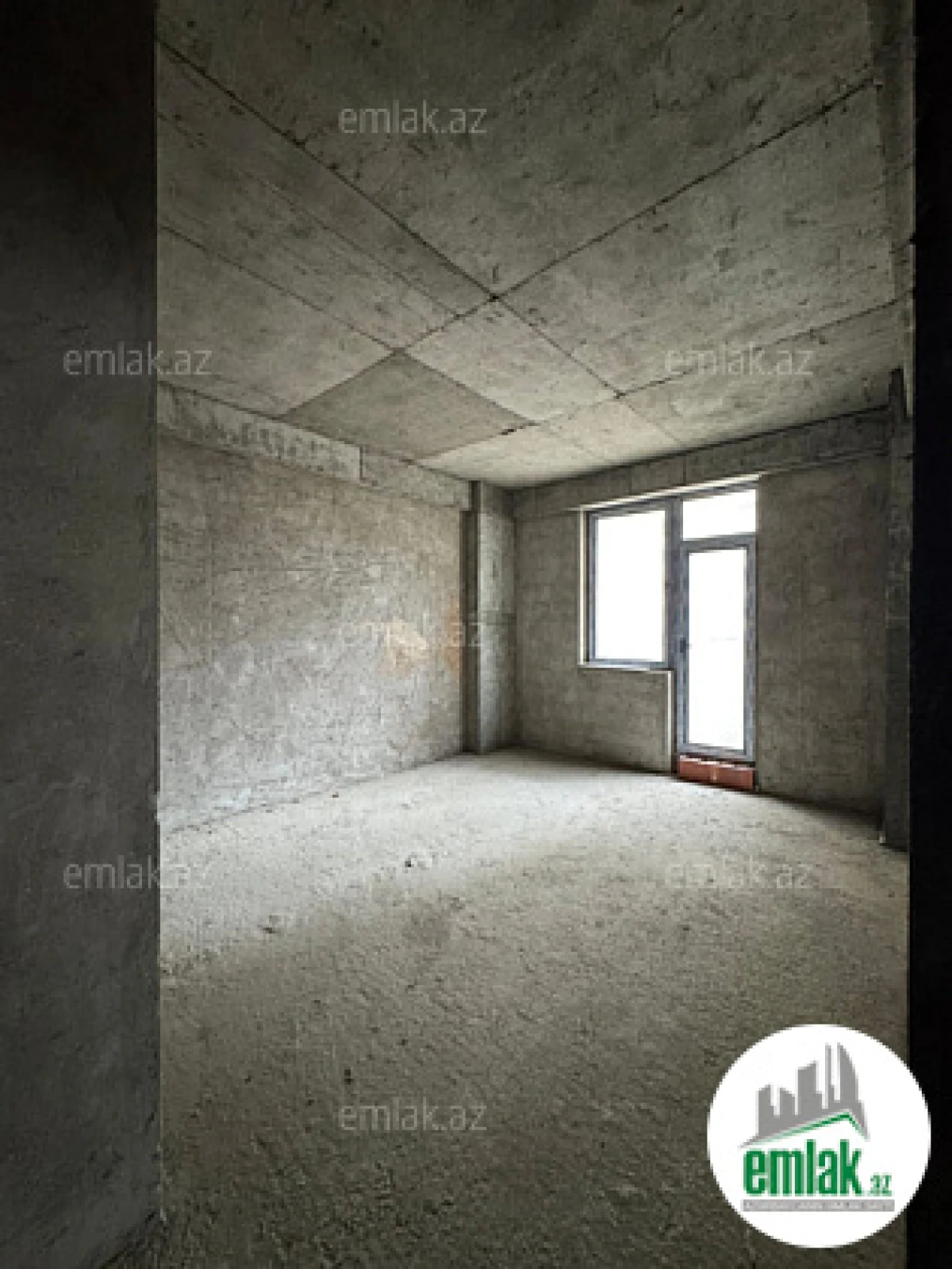 Satılır 2 otaqlı yeni tikili 100 m²