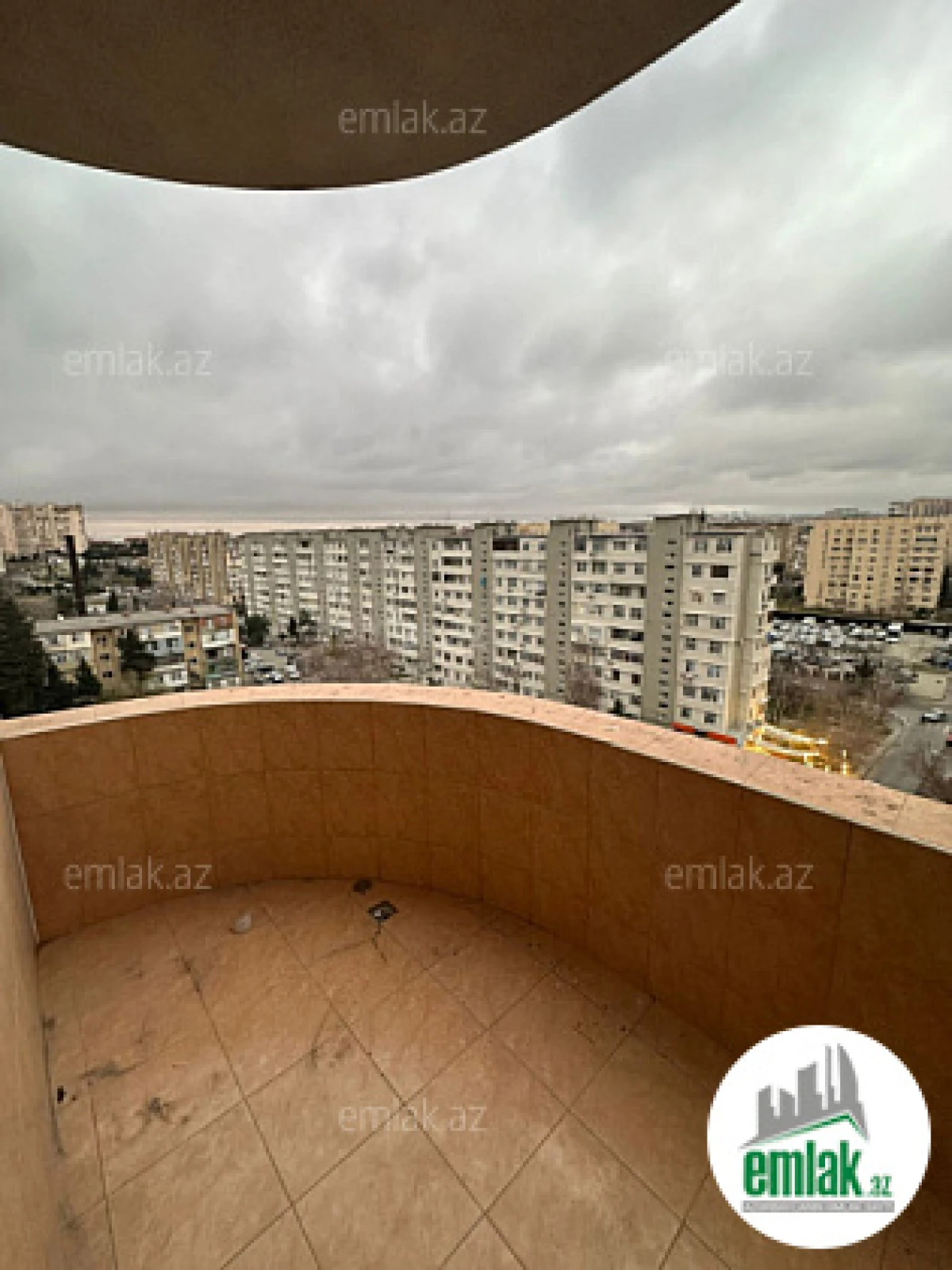 Satılır 2 otaqlı yeni tikili 70 m²