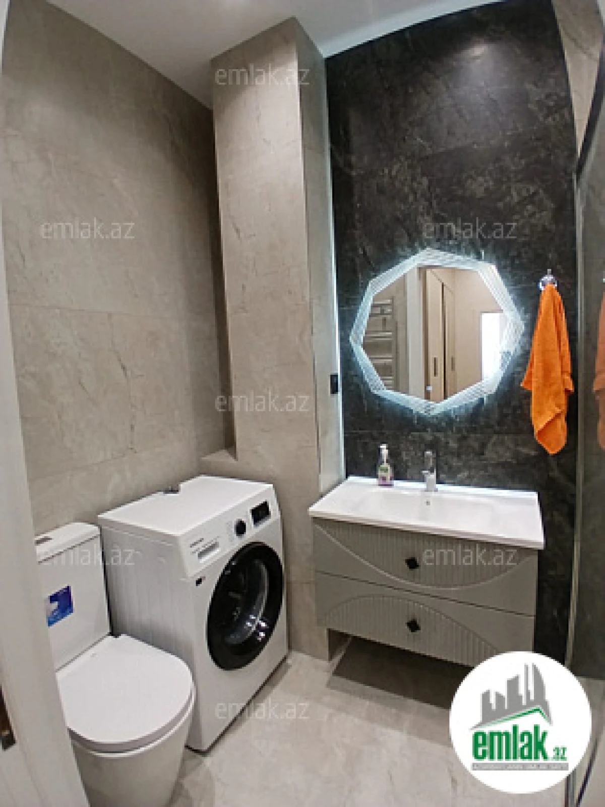 Satılır 3 otaqlı yeni tikili 75 m²