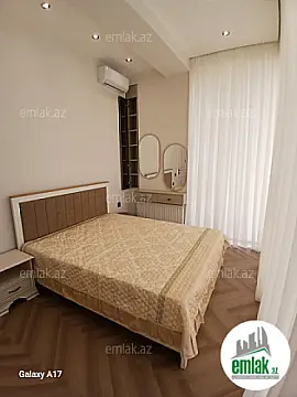 Satılır 3 otaqlı yeni tikili 75 m²