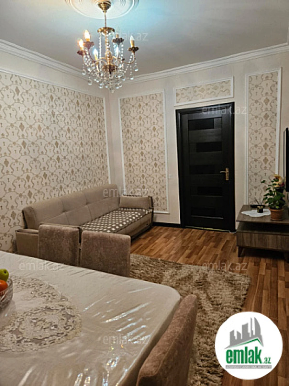 Satılır 3 otaqlı köhnə tikili 80 m²