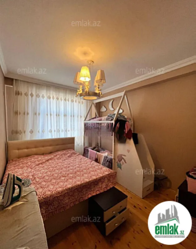 Satılır 2 otaqlı yeni tikili 90 m²