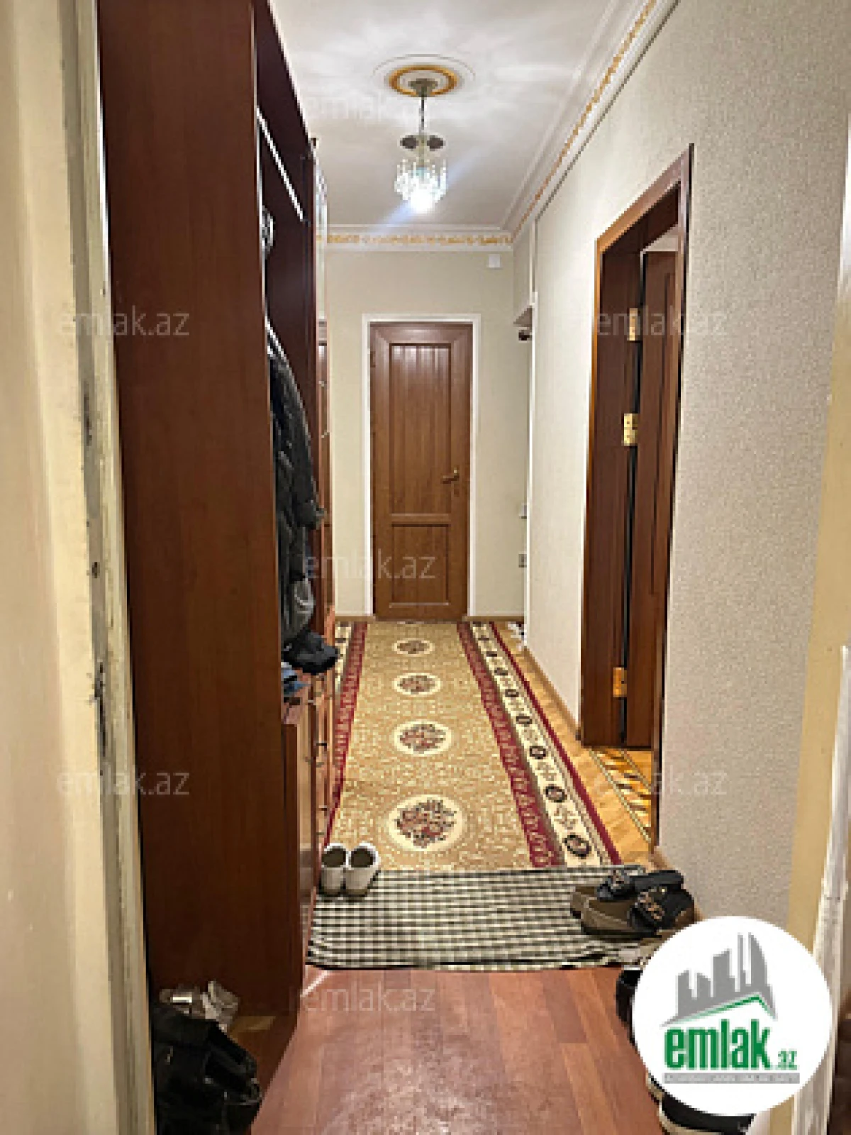 Satılır 4 otaqlı köhnə tikili 100.5 m²