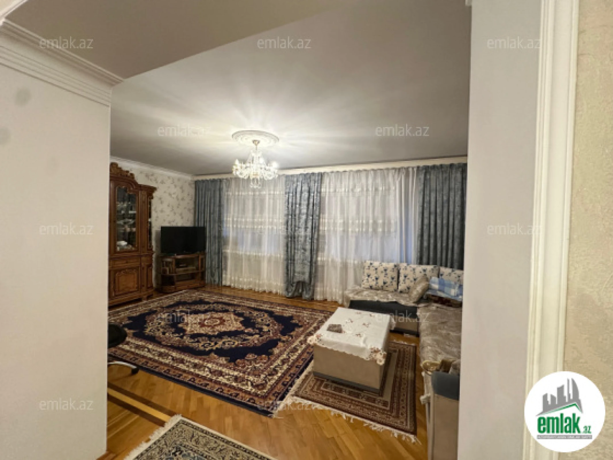 Satılır 4 otaqlı köhnə tikili 100.5 m²