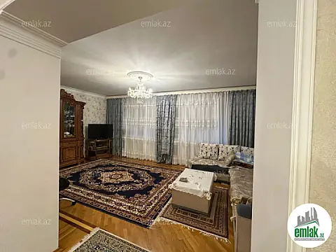 Satılır 4 otaqlı köhnə tikili 100.5 m²