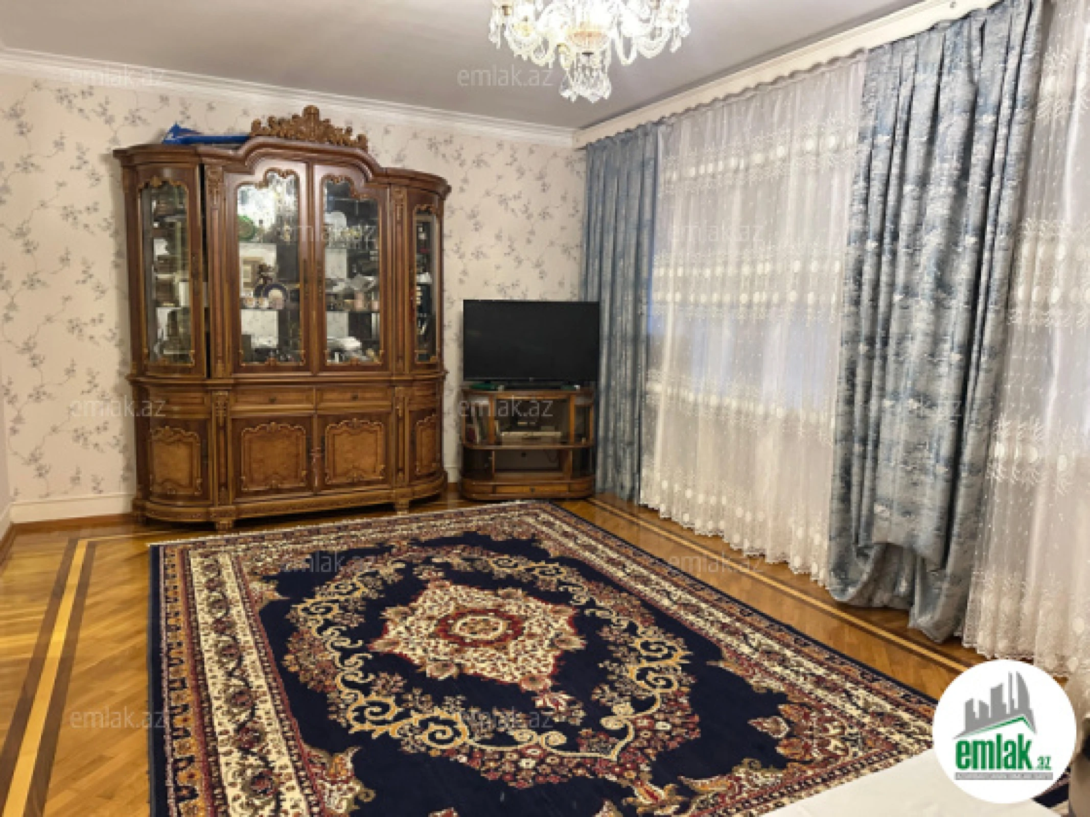 Satılır 4 otaqlı köhnə tikili 100.5 m²