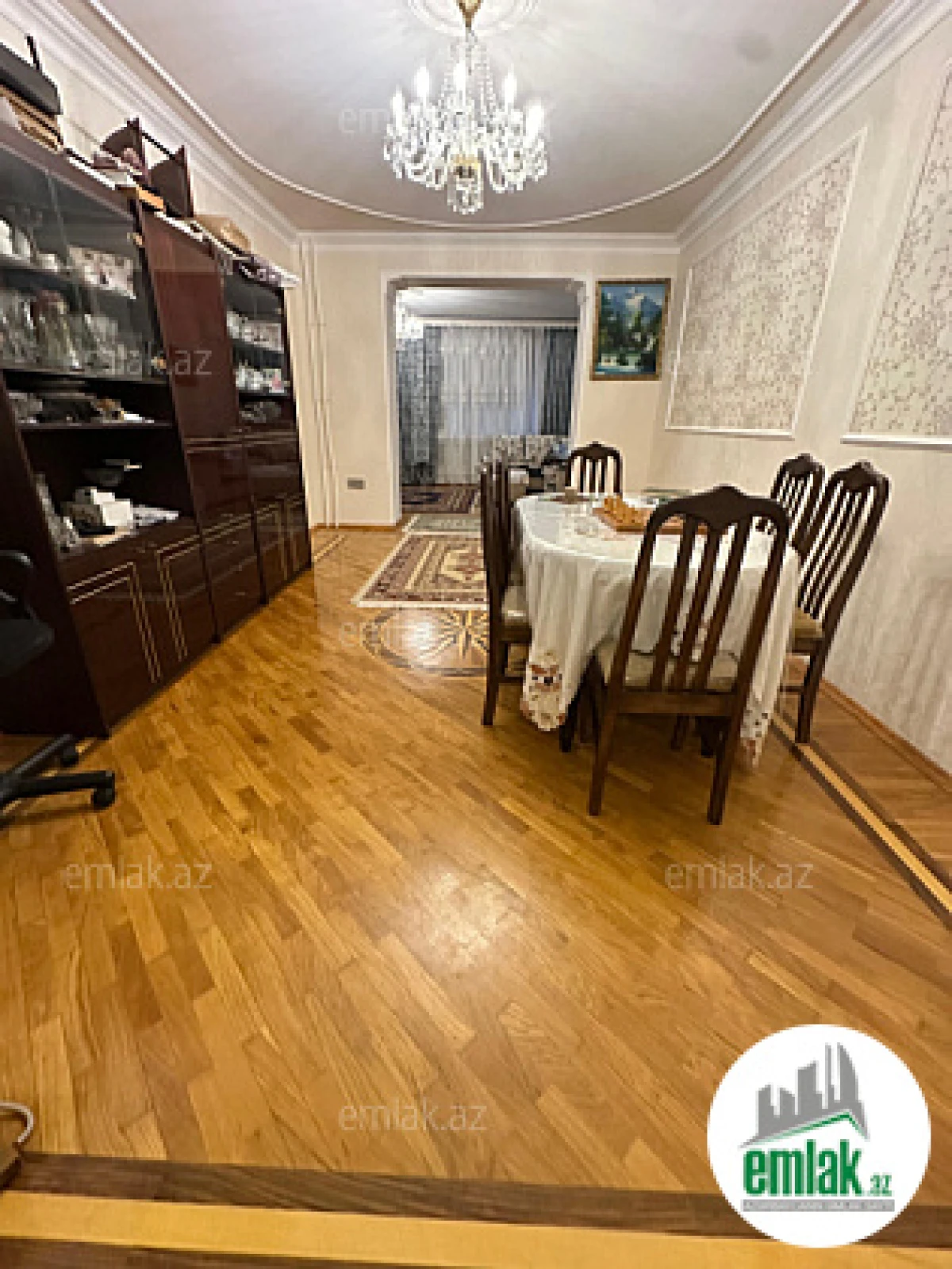 Satılır 4 otaqlı köhnə tikili 100.5 m²