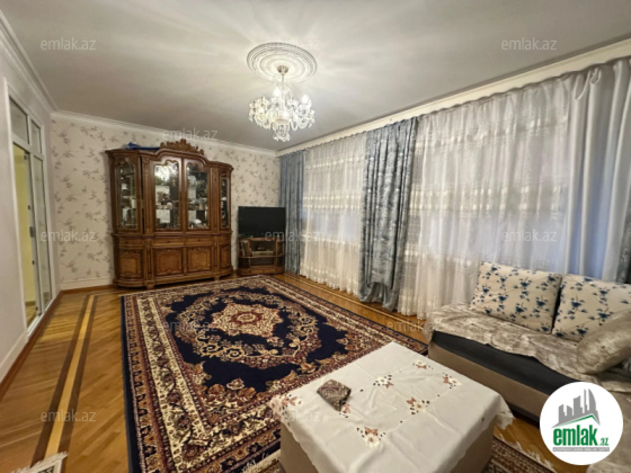 Satılır 4 otaqlı köhnə tikili 100.5 m²