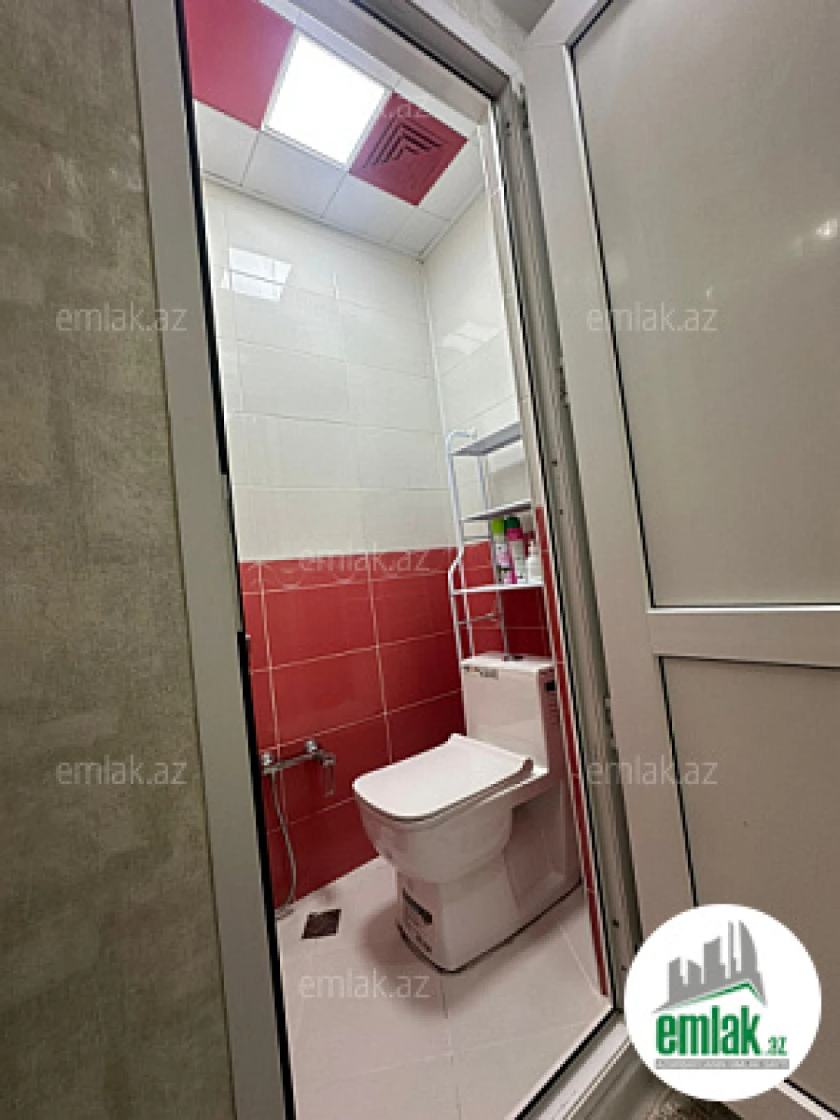 Satılır 2 otaqlı yeni tikili 68 m²