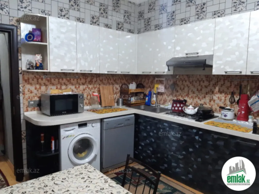 Satılır 6 otaqlı həyət evi 120 m²