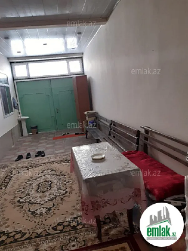 Satılır 6 otaqlı həyət evi 120 m²