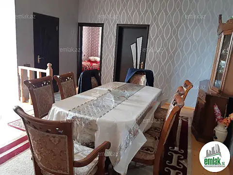 Satılır 6 otaqlı həyət evi 120 m²