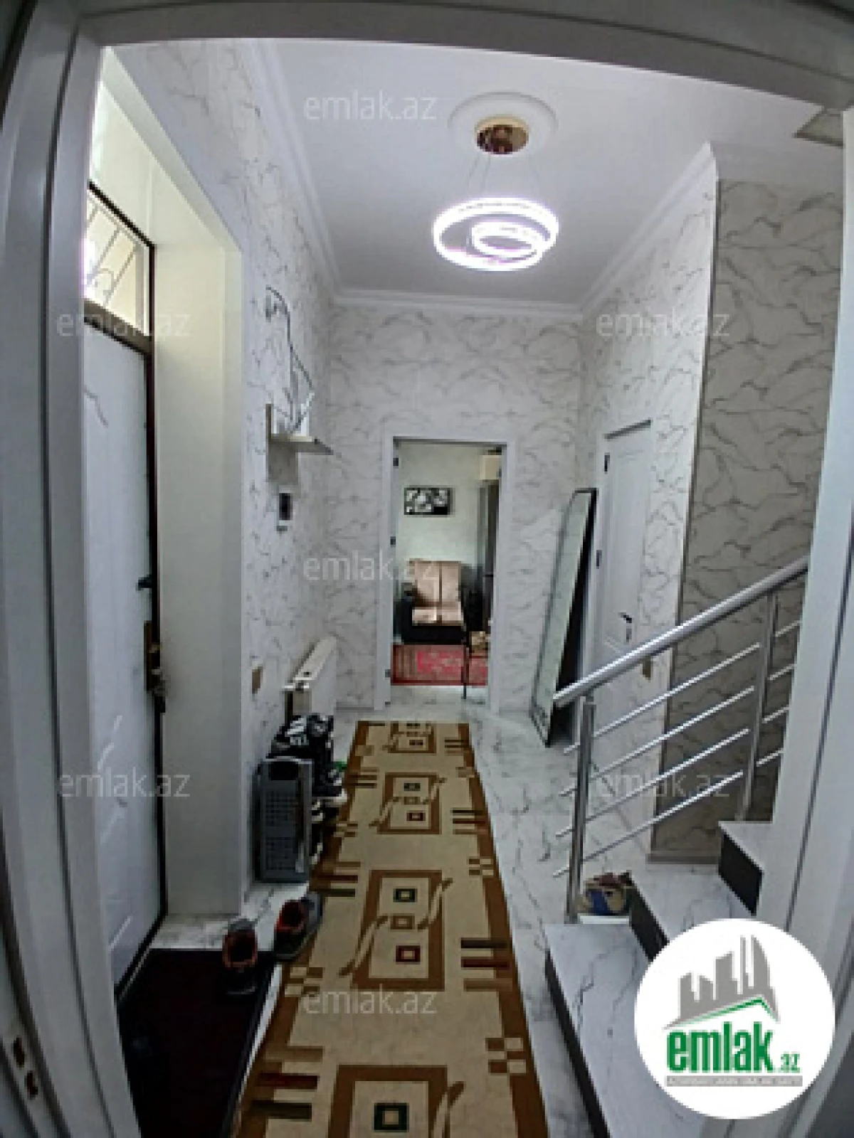 Satılır 4 otaqlı həyət evi 105 m²