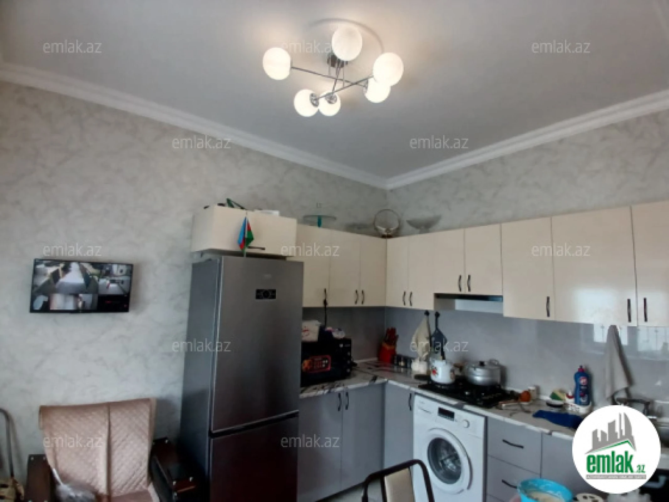 Satılır 4 otaqlı həyət evi 105 m²