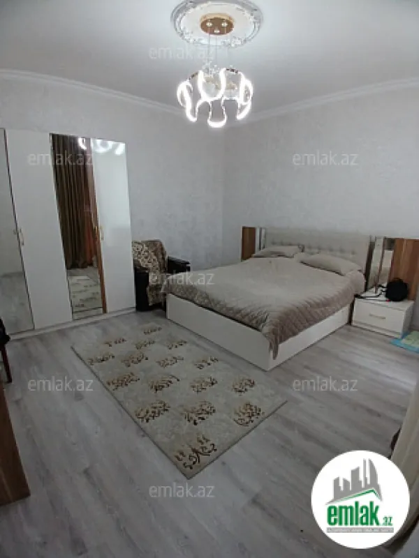 Satılır 4 otaqlı həyət evi 105 m²