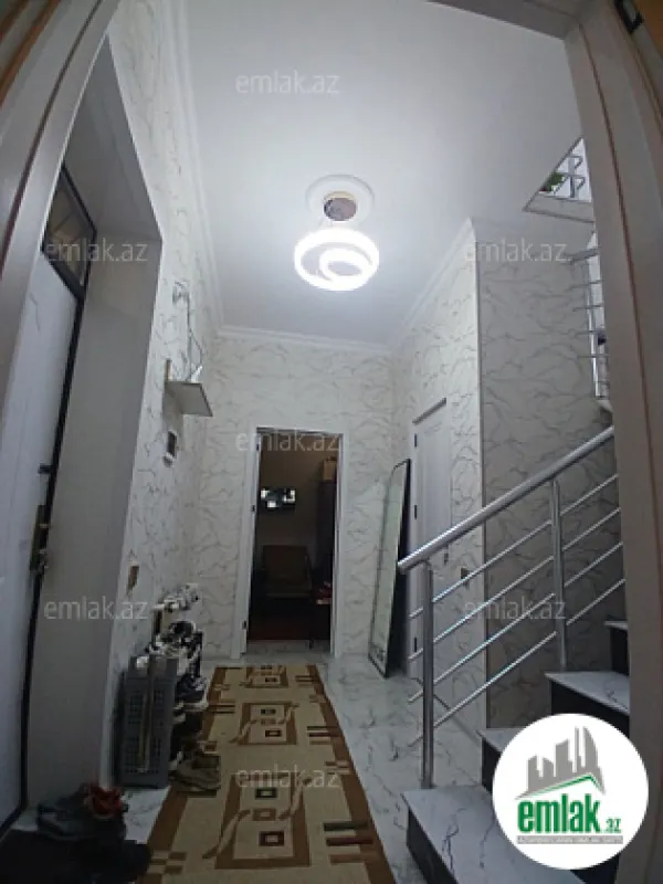 Satılır 4 otaqlı həyət evi 105 m²