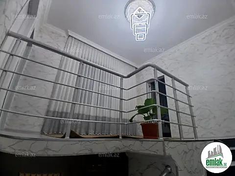 Satılır 4 otaqlı həyət evi 105 m²