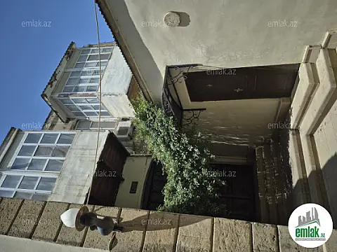 Satılır 2 otaqlı həyət evi 74 m² — Bakı 2 otaq 74.00 m²