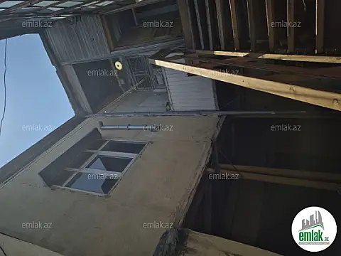 Satılır 2 otaqlı həyət evi 74 m²