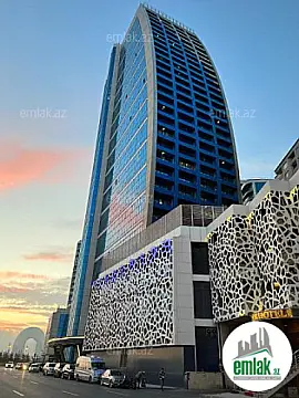 Satılır 4 otaqlı yeni tikili 250.5 m²