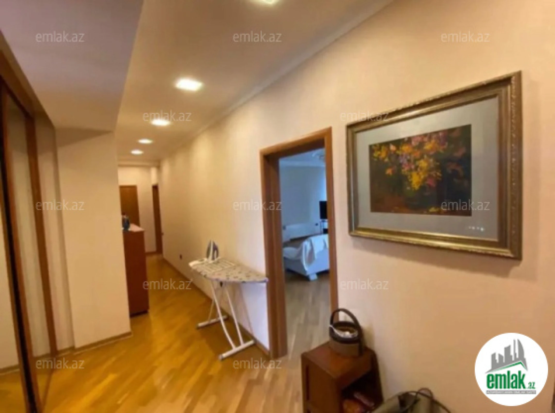 Satılır 3 otaqlı yeni tikili 140 m²