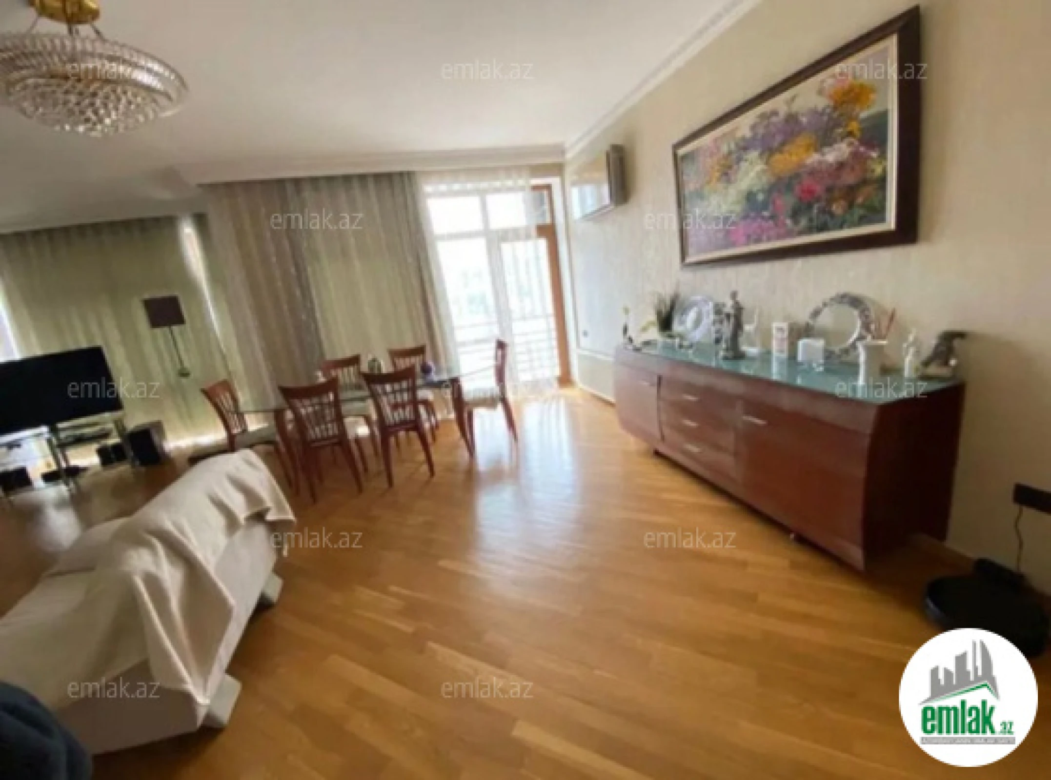 Satılır 3 otaqlı yeni tikili 140 m²