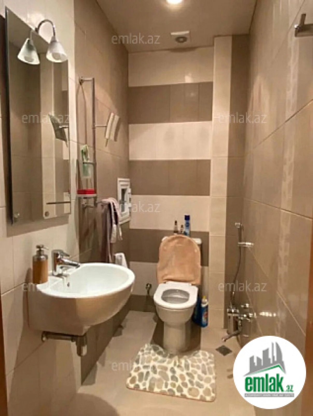 Satılır 3 otaqlı yeni tikili 140 m²