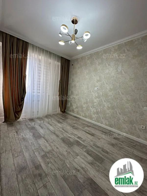 Satılır 2 otaqlı yeni tikili 80 m²
