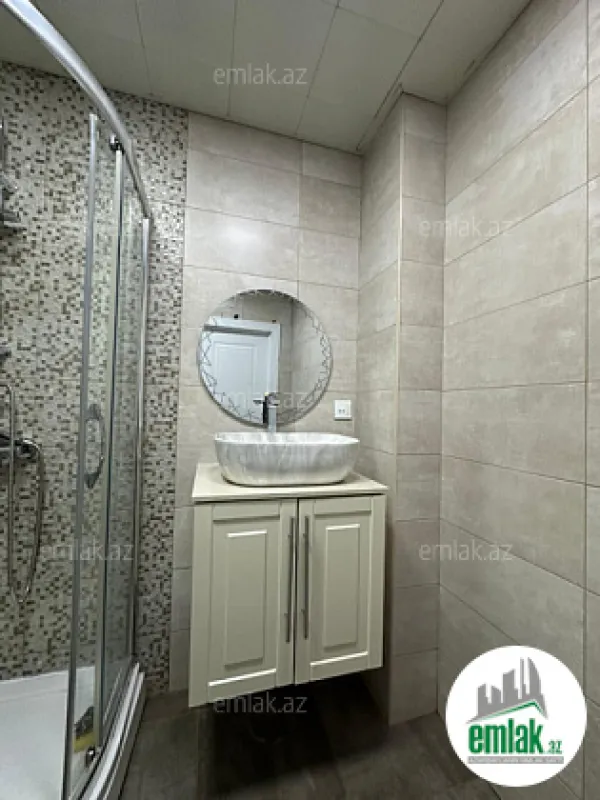 Satılır 2 otaqlı yeni tikili 80 m²