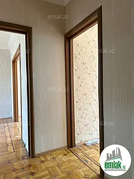 Satılır 3 otaqlı köhnə tikili 70 m²