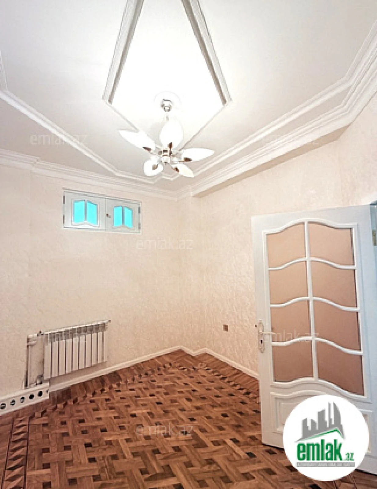 Satılır 3 otaqlı yeni tikili 85 m²
