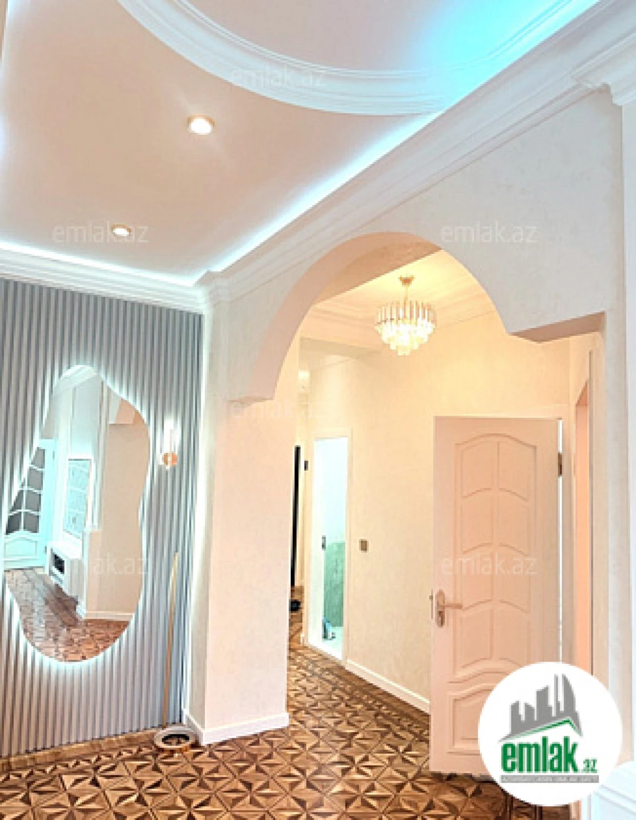 Satılır 3 otaqlı yeni tikili 85 m²