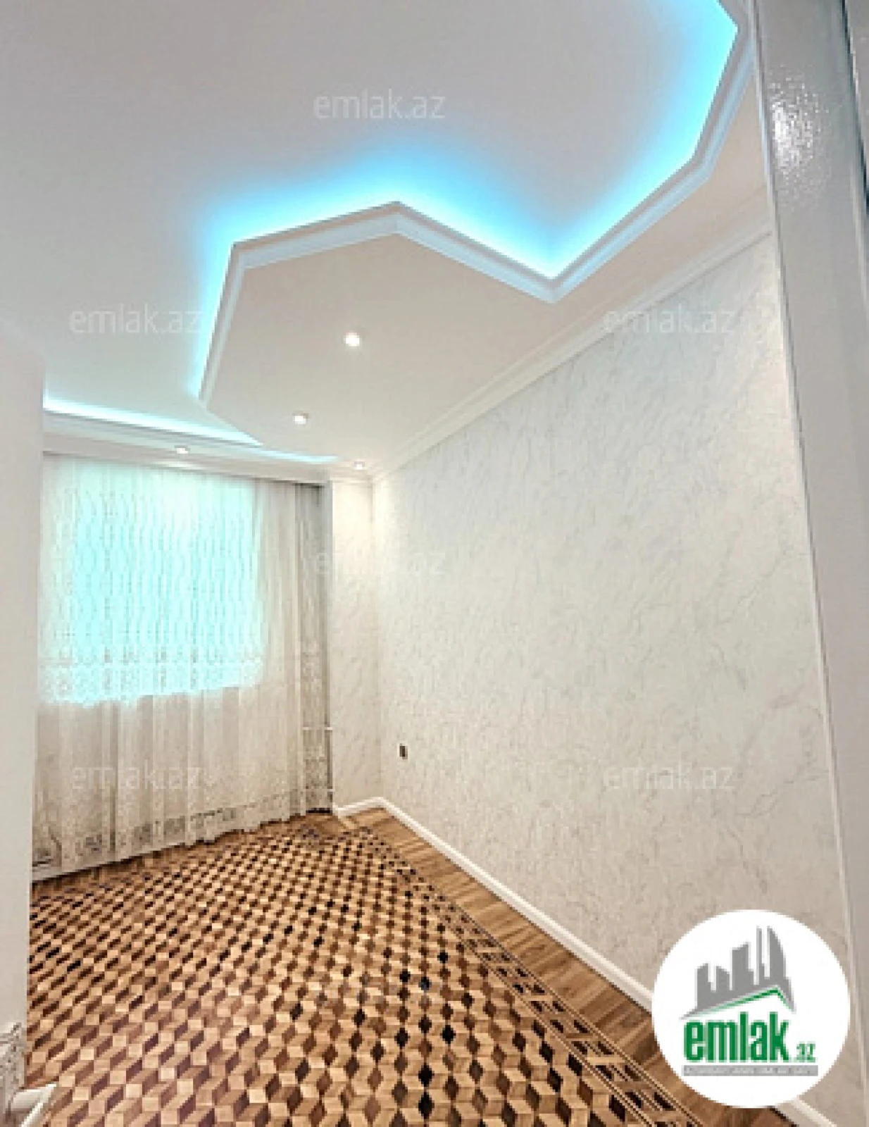 Satılır 3 otaqlı yeni tikili 85 m²